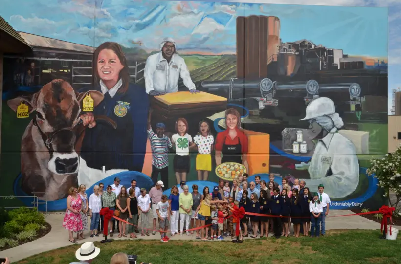 our-heritage-2018-largest-hand-painted-dairy-mural-unveiled